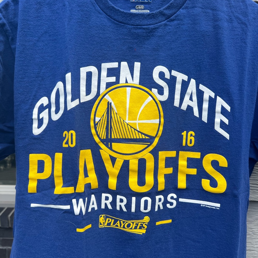 CLEARANCE Men’s L Golden State Warriors 2016 Playoffs Blue And Yellow T-Shirt - Picture 2 of 7